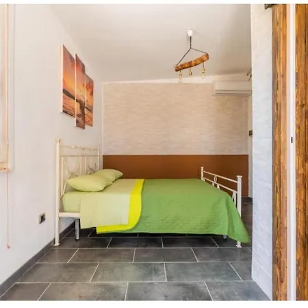 Nicols بيت للعطل